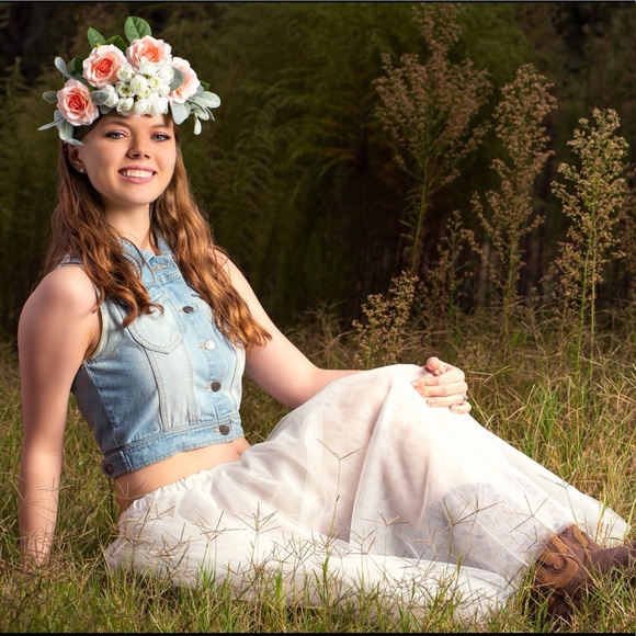 Meet your Posher, Lia - Picture 2 of 7